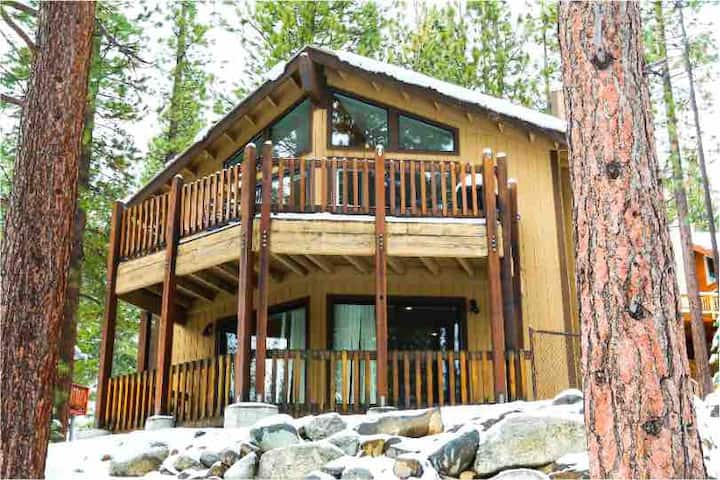 Pet Friendly Cabin With A/c And Game Room - Incline Village, NV