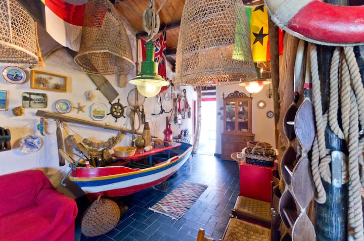 Unique Seafront Bohemian Boathouse - Castellammare del Golfo