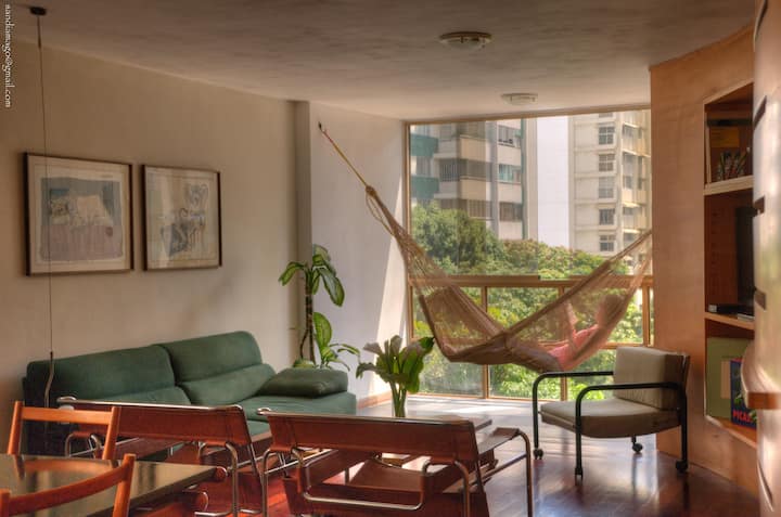 Amazing Apartment In Los Palos Grandes - Caracas