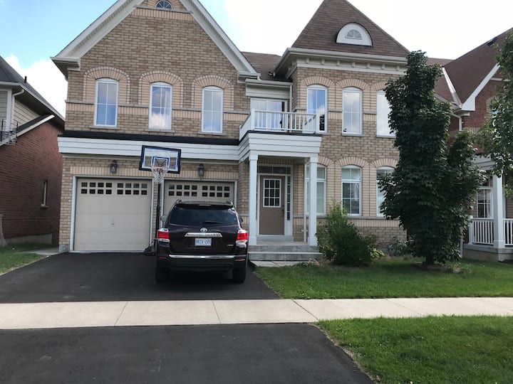 Cozy Luxury 2-bedrooms Private En-suite In Whitby - Whitby