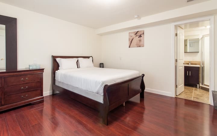 Private Room Inlaw In San Francisco - Daly City, CA