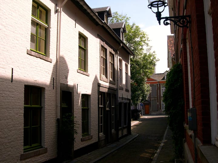 Cosy Town House In The City - Maastricht