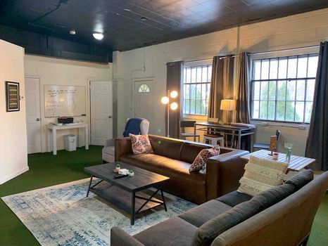 Find cheap vacation rentals in North Olmsted, OH cozycozy