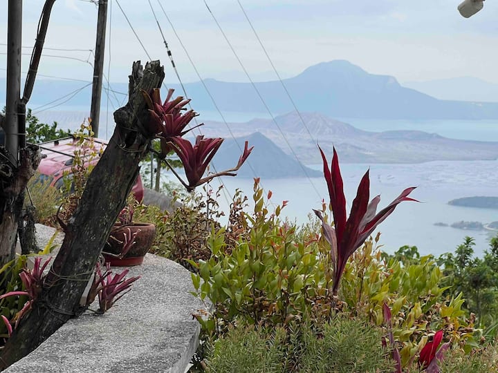 Amirsache Villa Annex Overlooking Taal Volcano - Tagaytay