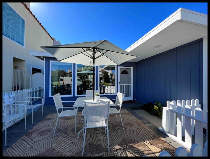 La Casita Azul - Beach Cottage - 2 Bedroom, 2 Bath - Oxnard, CA