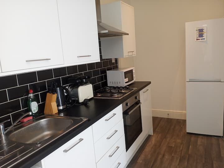 Double-bed (R2) Close To Burnley City Centre - 번리