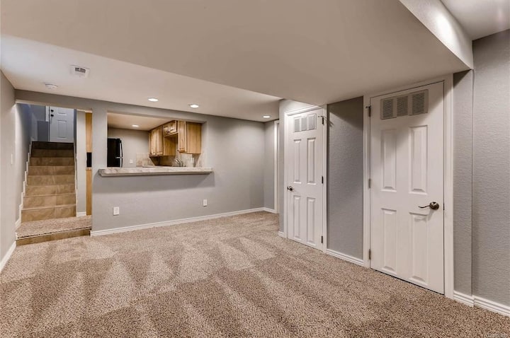 Private Living Room, Bathroom, Kitchen & Bedroom. - Wheat Ridge, CO