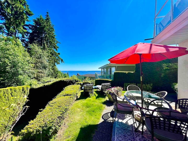 Luxury 3 Bdrm Ocean View Suite In West Vancouver - West Vancouver