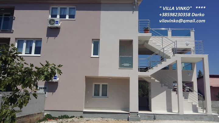 Villa Vinko: No 3 Penthouse Apartment - Rogoznica