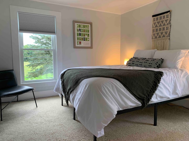 Stowe Lofts 2 Bedroom, Quiet, Cozy, Mt. Views - Stowe, VT