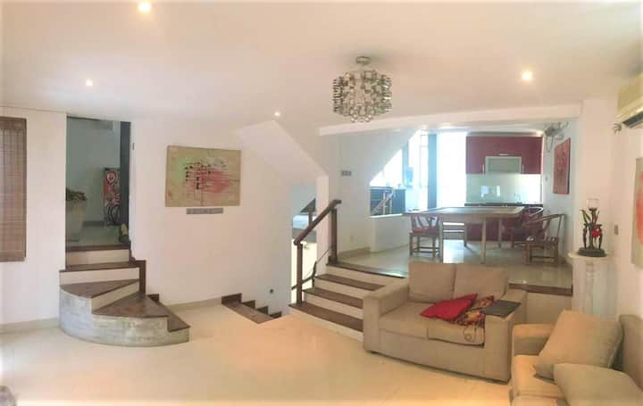 Huge Colombo 7 Private Home On 4 Floors Sleeps 20+ - Kolombo