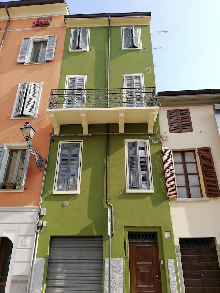 Luminoso Appartamento In Centro Storico. - Parma