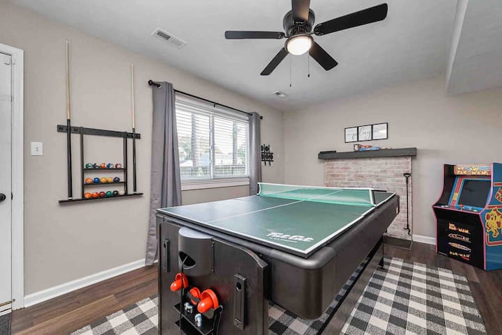 4bd Home W/ Game Room, Close To Langley & Ptc! - 諾福克