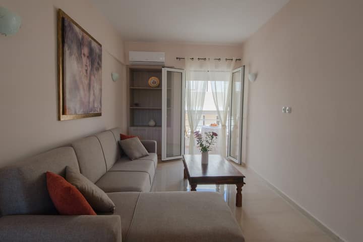 Stamatis Sea Side View Family Apartment - Ágios Nikólaos