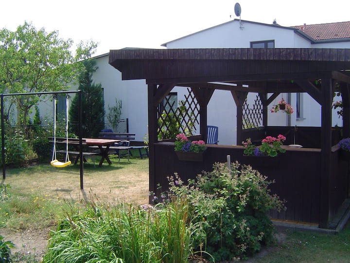 Ferienhaus Mit Garten An Der Ostsee - Mecklenburg-Vorpommern