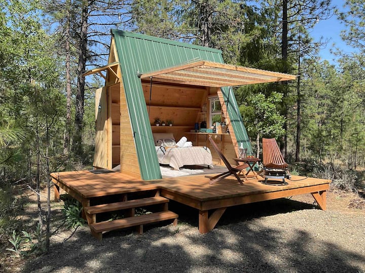 A-frame Tiny Cabin In The Woods - Goldendale, WA