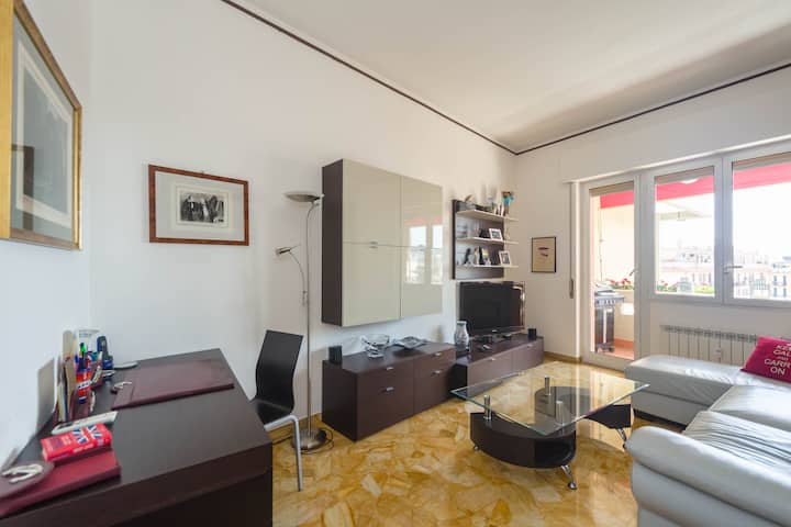 Modern And Elegant With Parking, Balcony And Bbq - Genova