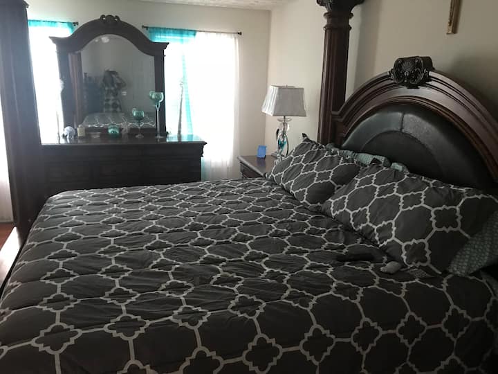 Cozy 3 Bedroom Home, Near Mall, Movie Dwntown Atl - Lithonia, GA