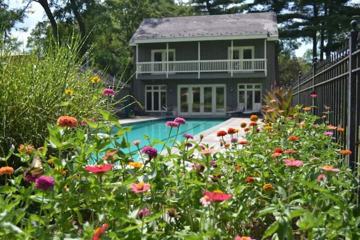 Historic Peace And Plenty Farm:  Pool House - Maryland
