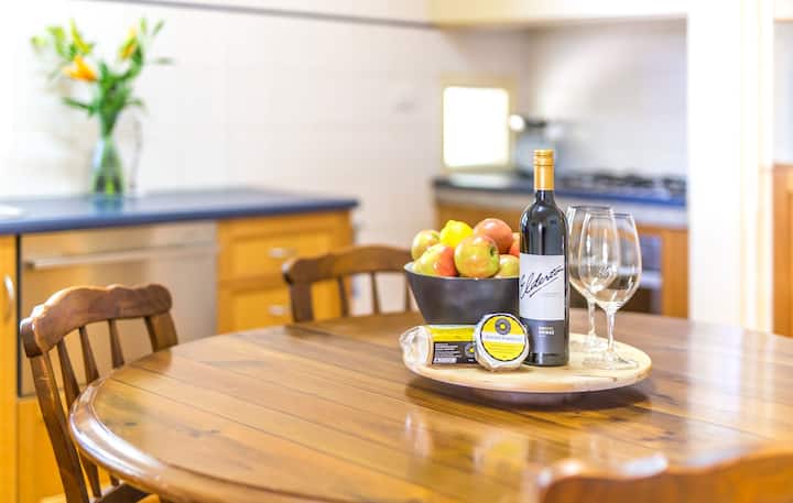 Elderton Wines Guest House - The Barossa Council