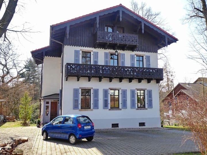 Apartamento En La "Villa Schweizerhaus" En El Castillo Barroco De Lichtenwalde - Mittweida