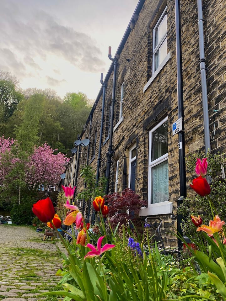 Heart Of Hebden House With Parking - Todmorden
