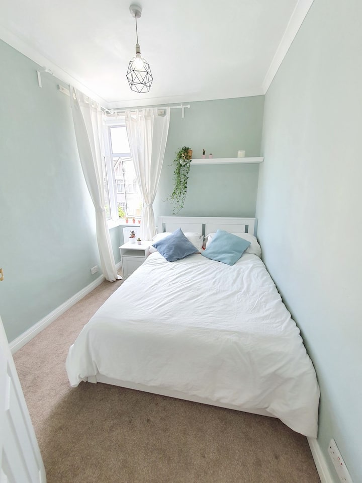 Double Bedroom In London - Croydon, UK