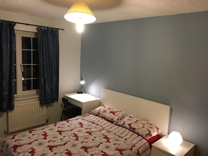 Double Room In A Newly Furnished Friendly House - Coventry