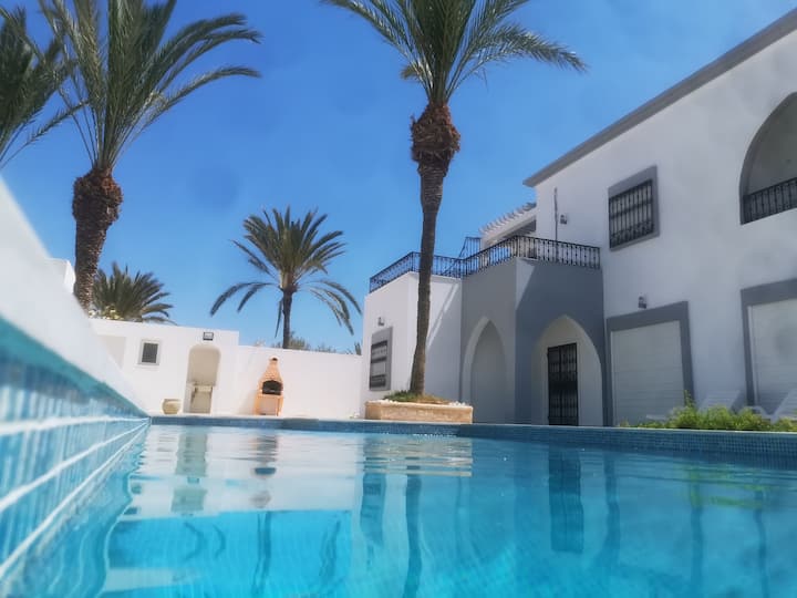 Villa Avec Piscine"djerba La Douce"sans Vis à Vis - Djerba