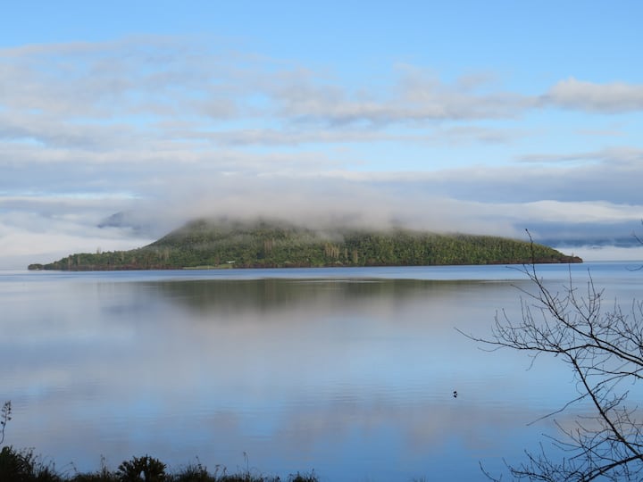 At The Lake's Edge - Rotorua