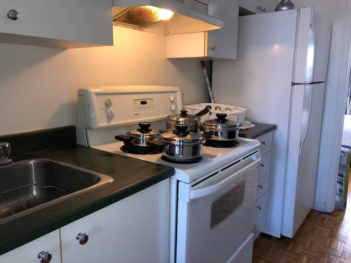 -10% Entire One Bedroom Fast Wi-fi Balcony Kitchen - Lasalle