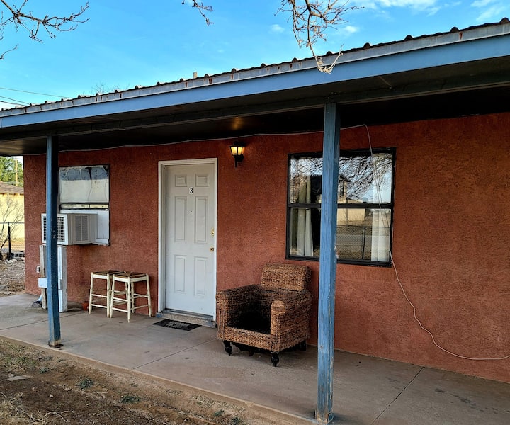 Convenient Carlsbad Cavern Retreat-only 19.6 Miles - Carlsbad, NM