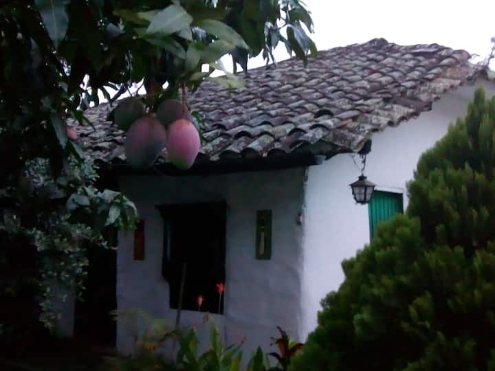 Casa De Campo Los Serrano - アルタミラ