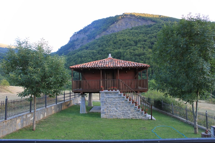 Casa Rural El Hórreo (Hórreo) - Posada de Valdeón