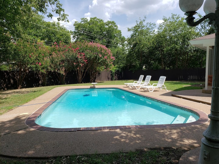 The Red Hen: Staycation! Swimming, Man Cave, Atari - Fort Worth
