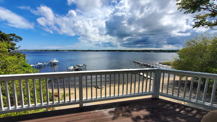 Spectacular Waterfront With Huge Private Beach - Toms River