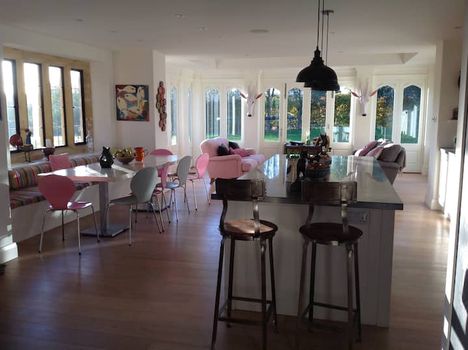 Banbury Apartments and Condos For Rent cozycozy