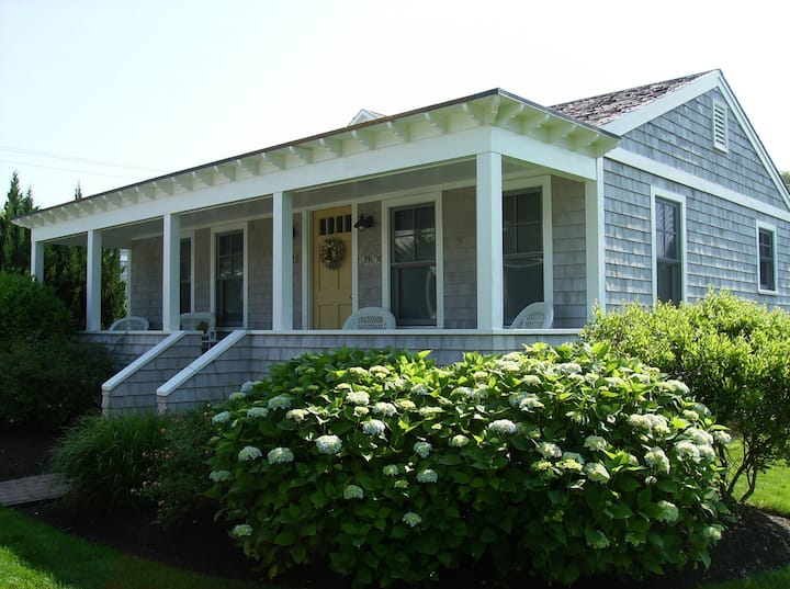 Cute Cottage On Aquidneck Island - Newport, RI