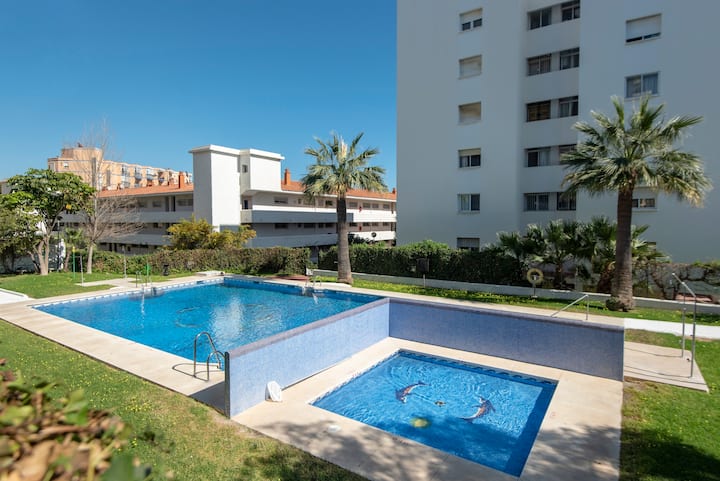 New Apartment With Pool, 10 Mins Walk From Beach - Málaga-Costa del Sol Airport (AGP)