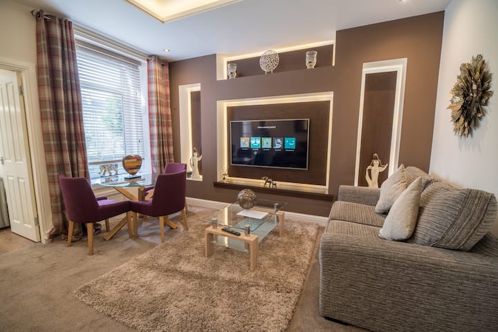 Superior One Bedroom Apartment 170 - Falkirk