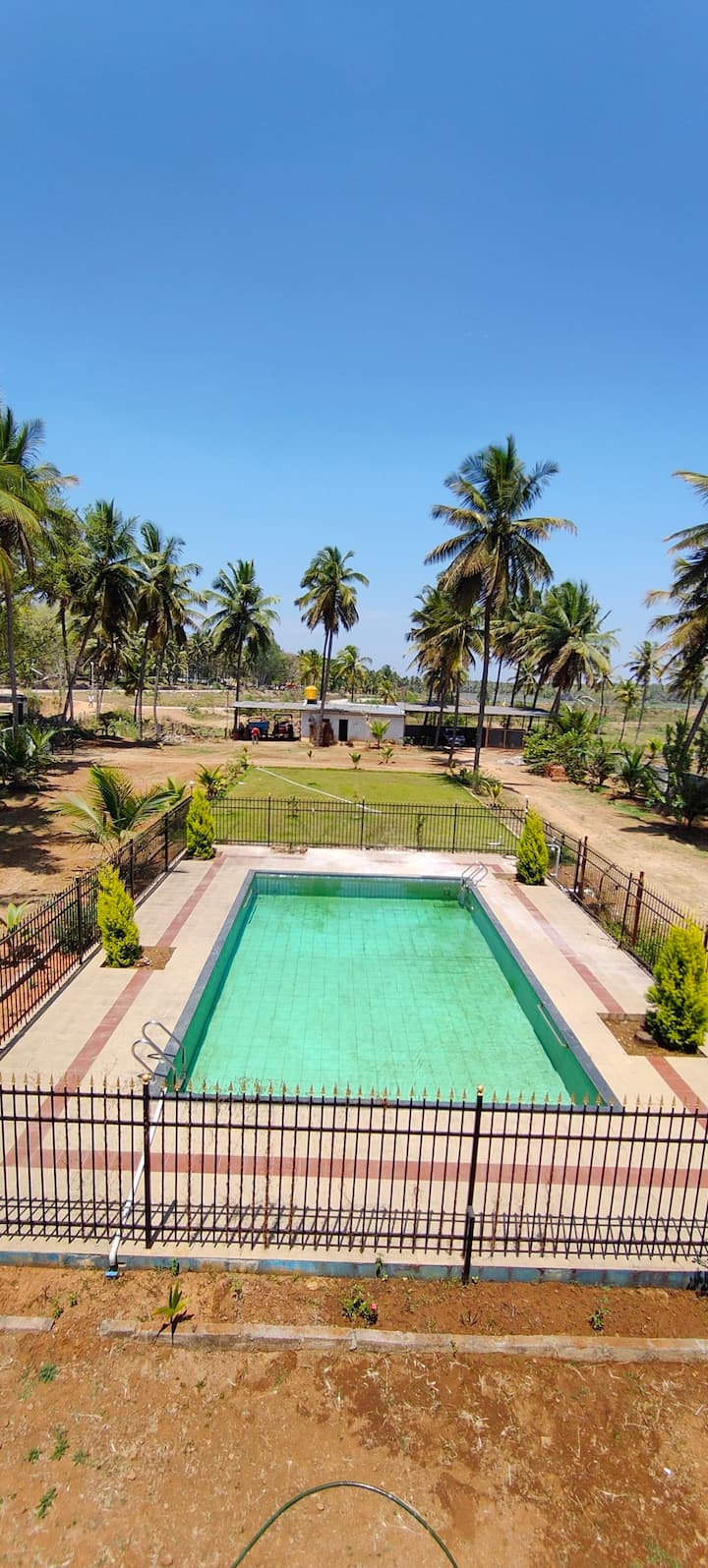 Stay At A Farmhouse With A Poolside View! - Kanakapura