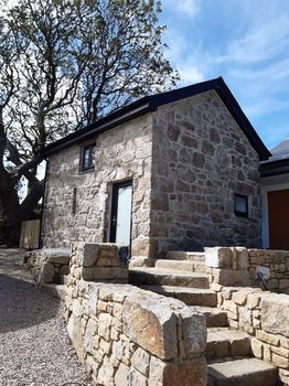 Explore holiday beach houses in Gwithian