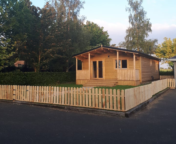 Unique 2 Bed Timber Cabin. - Athy