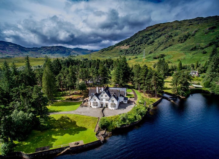 Lochside House, Loch Katrine, En Loch Lomond Y El Parque Nacional Trossachs - Lago Lomond