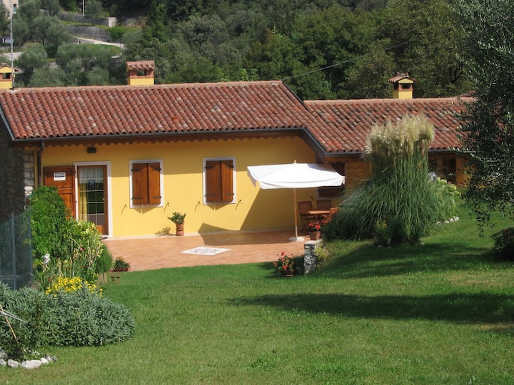 'Casa Con Giardino'     M0230450212 - Malcesine
