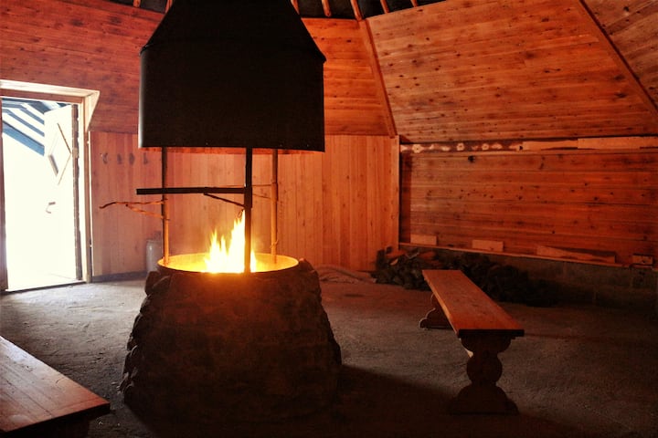Aurora Hut, 50 M2. For Hiking Experts. - Lappland