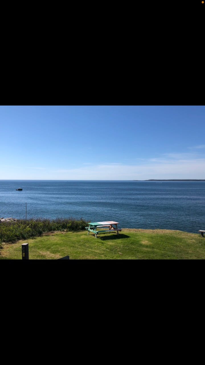 What A View! - Île de Cap Breton