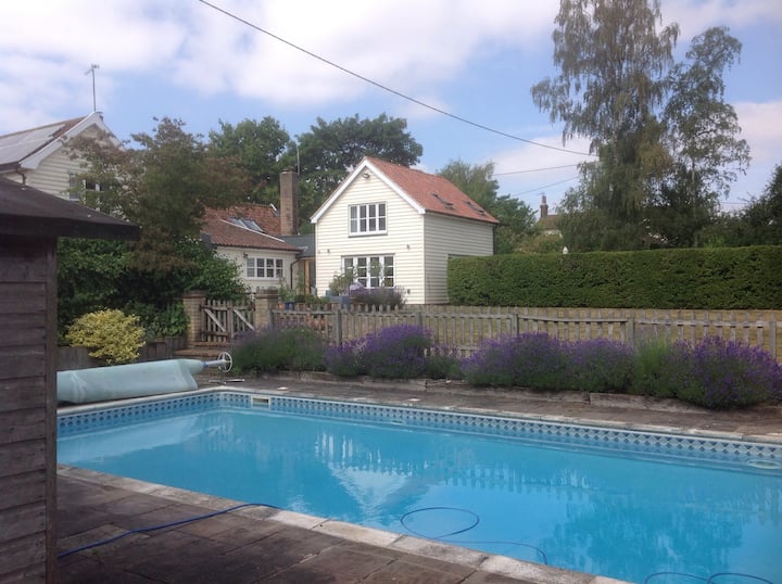 Country Bolthole With Pool And Tennis Court - Woodbridge