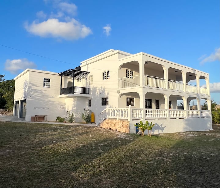 Modern Farmhouse - King Suite - Anguilla