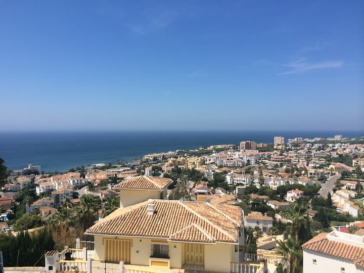 Amazing Duplex With Sea Views Over The Coast - La Cala de Mijas